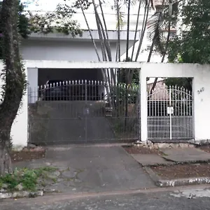 Jasmim Quarto em Acomodações Particulares São Paulo
